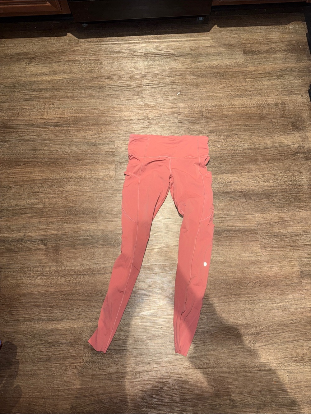 Lululemon Wunder Under with pockets size 6